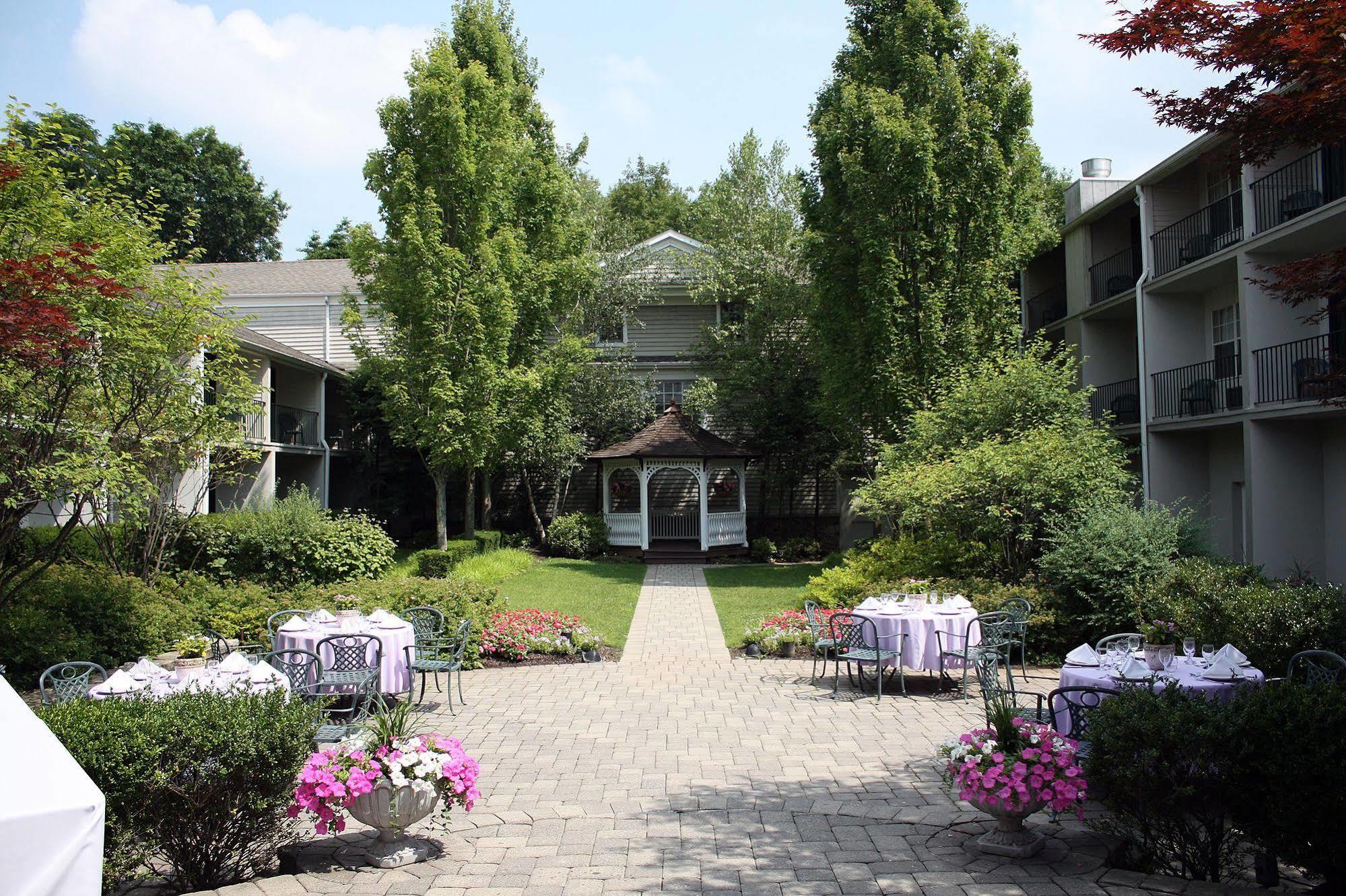 The Olde Mill Inn Basking Ridge Exterior foto
