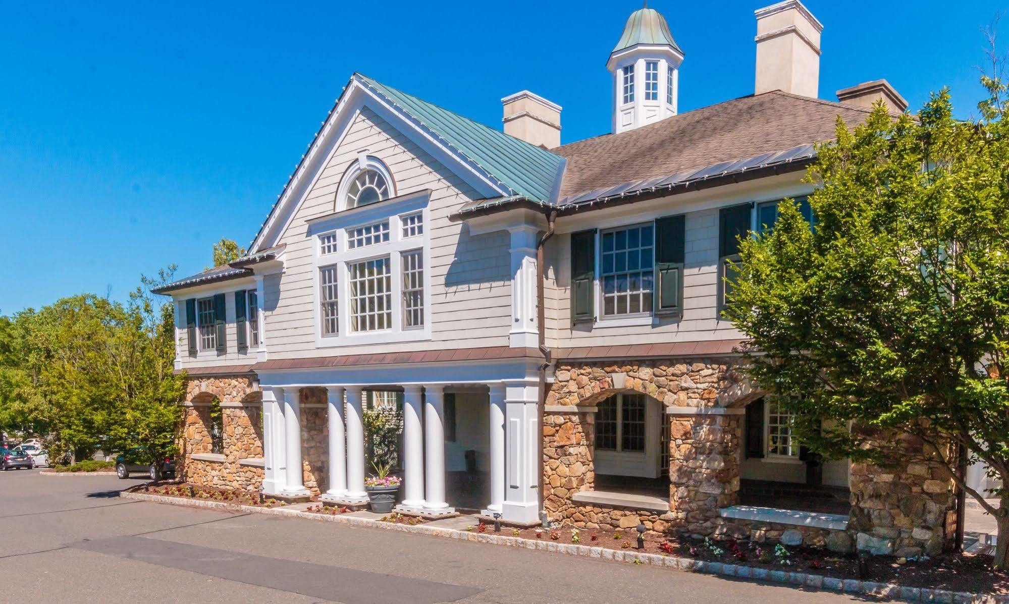The Olde Mill Inn Basking Ridge Exterior foto