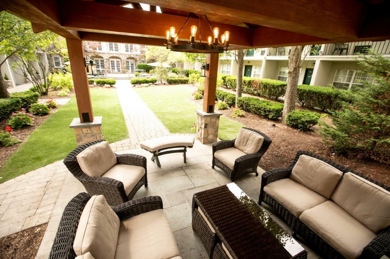 The Olde Mill Inn Basking Ridge Exterior foto